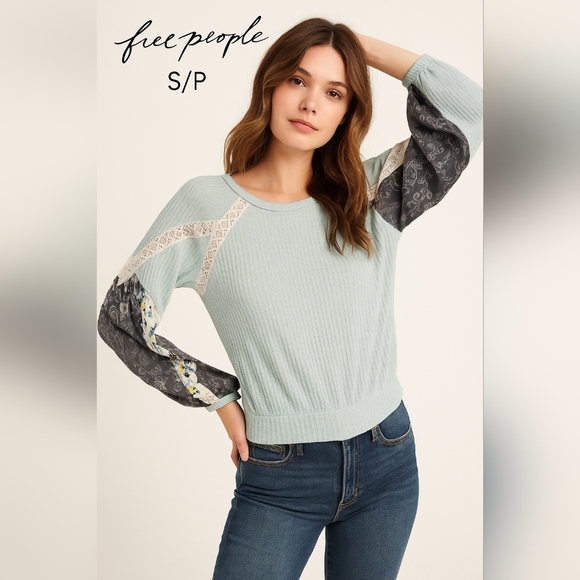 Free People Sweaters - Free People Women’s Balloon Sleeve Mint Top Polyester Rayon Size S